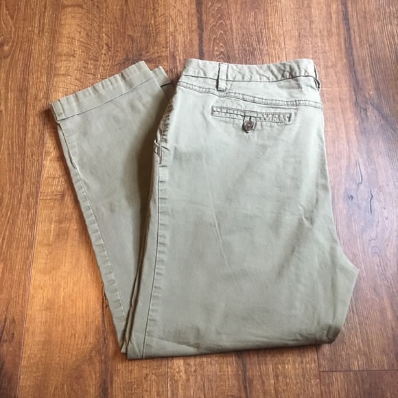 PANTS - Picture 2 of 5